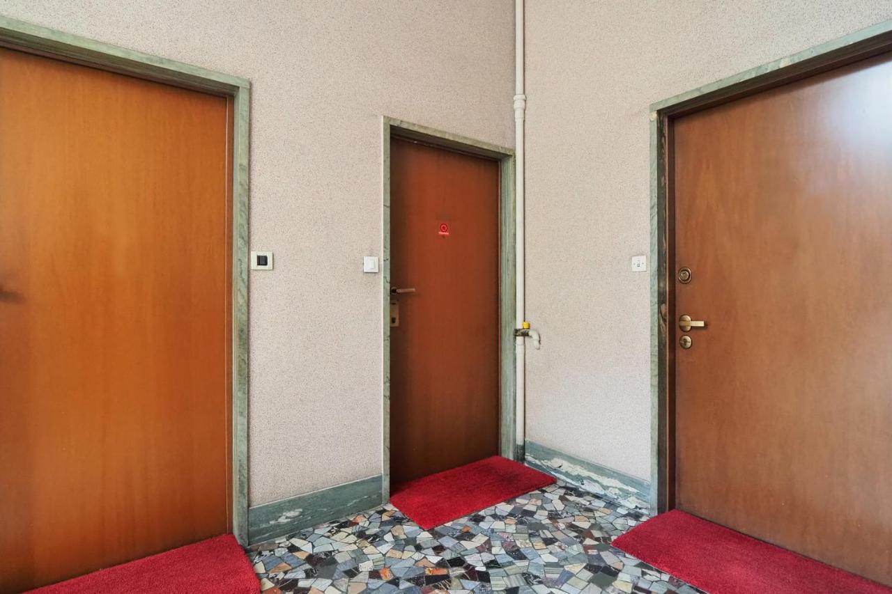 Apartment Primopiano - Ferrante Aporti Flats Milan
